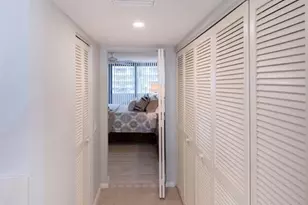 4001 Gulf Shore Blvd N, Naples, FL 34103 - Photo 16