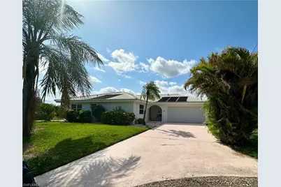 4343 S Gulf Cir, North Fort Myers, FL 33903 - Photo 2