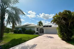 4343 S Gulf Cir, North Fort Myers, FL 33903 - Photo 2