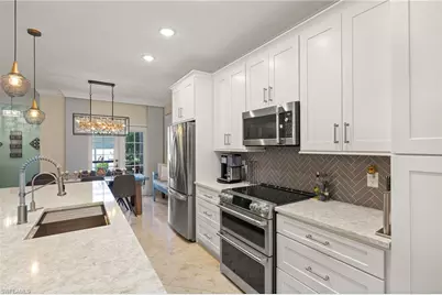 7087 Barrington Cir #102, Naples, FL 34108 - Photo 8