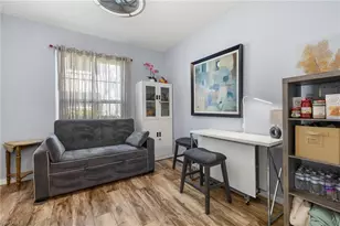 7087 Barrington Cir, Naples, FL 34108 - Photo 24