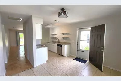 4615 SE 4th Pl #A, Cape Coral, FL 33904 - Photo 4