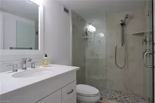 1300 Gulf Shore Blvd N, Naples, FL 34102 - Photo 14