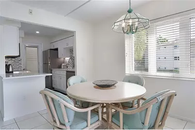 1300 Gulf Shore Blvd N #205, Naples, FL 34102 - Photo 8