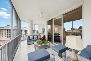 400 Flagship Dr, Naples, FL 34108 - Photo 14