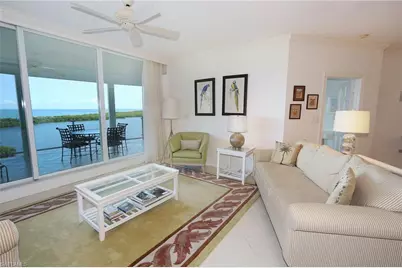 60 Seagate Dr #805, Naples, FL 34103 - Photo 8