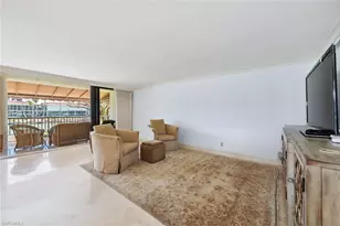 2310 Gulf Shore Blvd N, Naples, FL 34103 - Photo 10