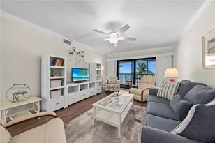 2230 Camino Del Mar Dr, Sanibel, FL 33957 - Photo 2