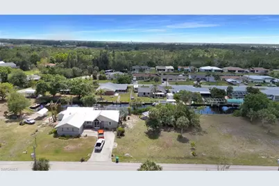 3124 Caribbean Dr, Punta Gorda, FL 33950 - Photo 4