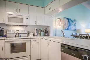 22652 Island Pines Way, Fort Myers Beach, FL 33931 - Photo 12