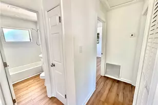 61 Glenmont Dr W, North Fort Myers, FL 33917 - Photo 12