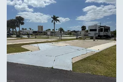 19681 Summerlin #527 Rd, Fort Myers, FL 33908 - Photo 2