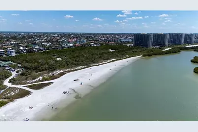 1211 Butterfly Ct, Marco Island, FL 34145 - Photo 18