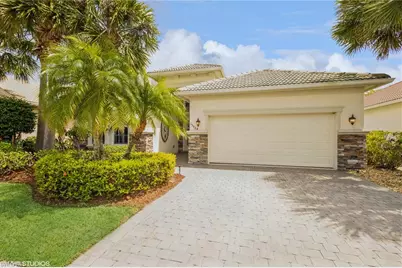 15864 Delaplata Ln, Naples, FL 34110 - Photo 1