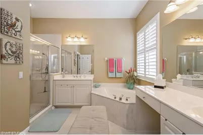 15864 Delaplata Ln, Naples, FL 34110 - Photo 18