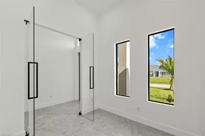 1806 NW 21st Ave, Cape Coral, FL 33993 - Photo 4