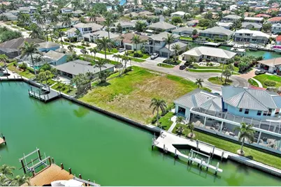 225 Geranium Ct, Marco Island, FL 34145 - Photo 18