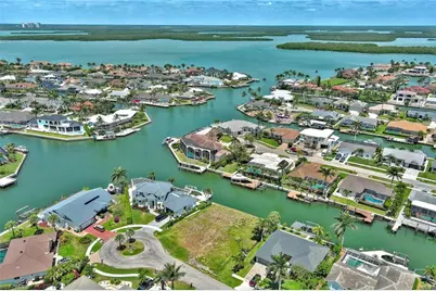 225 Geranium Ct, Marco Island, FL 34145 - Photo 1