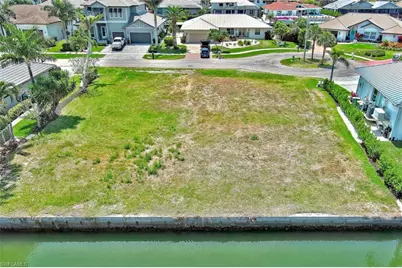 225 Geranium Ct, Marco Island, FL 34145 - Photo 20