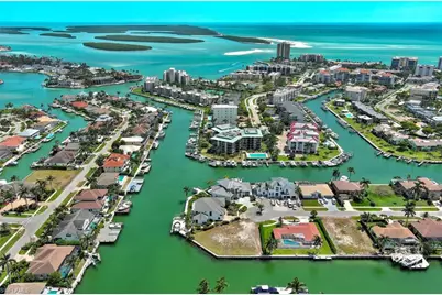 895 Banyan Ct, Marco Island, FL 34145 - Photo 1