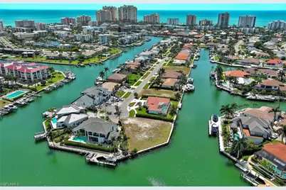 895 Banyan Ct, Marco Island, FL 34145 - Photo 2