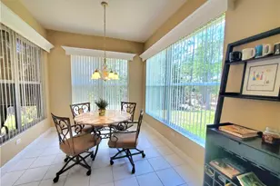 1211 Chelmsford Ct, Naples, FL 34104 - Photo 14