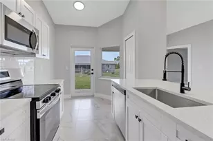 912-914 Ainsworth St W, Lehigh Acres, FL 33974 - Photo 40