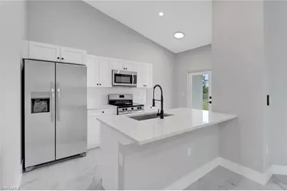 912-914 Ainsworth St W, Lehigh Acres, FL 33974 - Photo 38