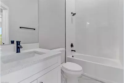 912-914 Ainsworth St W, Lehigh Acres, FL 33974 - Photo 20