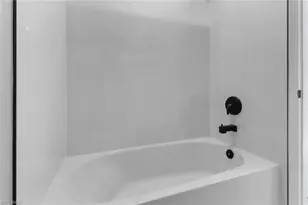 912-914 Ainsworth St W, Lehigh Acres, FL 33974 - Photo 16