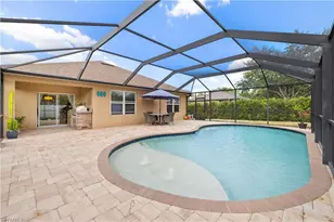 618 SW 18th St, Cape Coral, FL 33991 - Photo 2