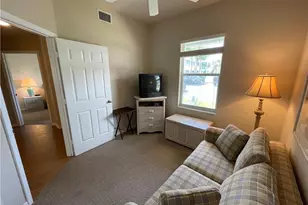 519 Roma Ct, Naples, FL 34110 - Photo 20