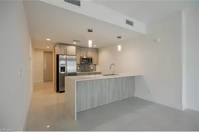 15901 Royal Pointe Ln #306, Fort Myers, FL 33908 - Photo 18