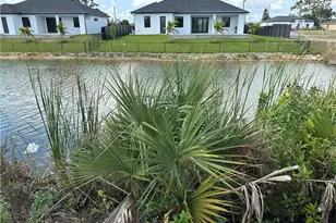 3538 NE 15th Ave, Cape Coral, FL 33909 - Photo 1