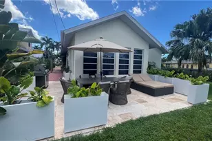 801 99th Ave N, Naples, FL 34108 - Photo 14