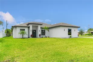 212 SW 19th Terrace, Cape Coral, FL 33991 - Photo 2