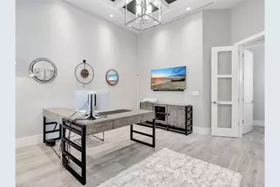 555 Mooring Line Dr, Naples, FL 34102 - Photo 18