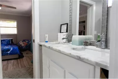 3388 E Riverside Dr, Fort Myers, FL 33916 - Photo 22