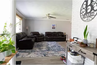 3388 E Riverside Dr, Fort Myers, FL 33916 - Photo 4