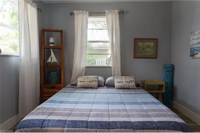 3388 E Riverside Dr, Fort Myers, FL 33916 - Photo 36