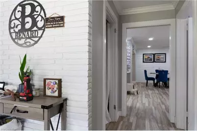 3388 E Riverside Dr, Fort Myers, FL 33916 - Photo 2