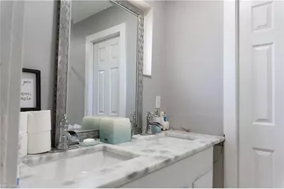 3388 E Riverside Dr, Fort Myers, FL 33916 - Photo 20