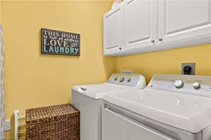 2860 Cypress Trace Cir, Naples, FL 34119 - Photo 26