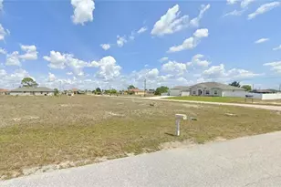 2009 NW 1st Ave, Cape Coral, FL 33993 - Photo 4