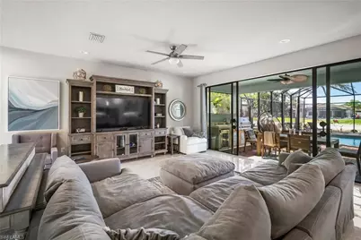 4334 Aurora St, Naples, FL 34119 - Photo 14