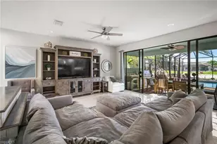 4334 Aurora St, Naples, FL 34119 - Photo 14