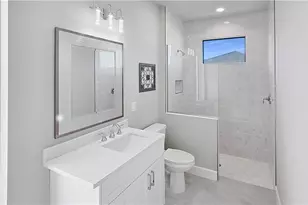 13 NW 35th Ave, Cape Coral, FL 33993 - Photo 16