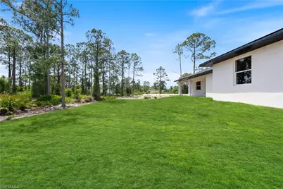 547 McArthur Blvd, Lehigh Acres, FL 33974 - Photo 34