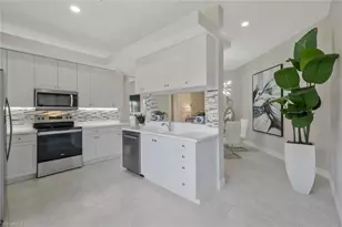 1855 Les Chateaux Blvd, Naples, FL 34109 - Photo 8