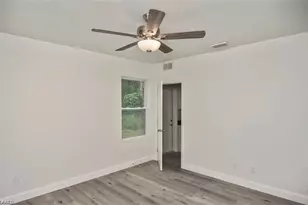 4637 Elvas Ave S, Fort Myers, FL 33905 - Photo 6